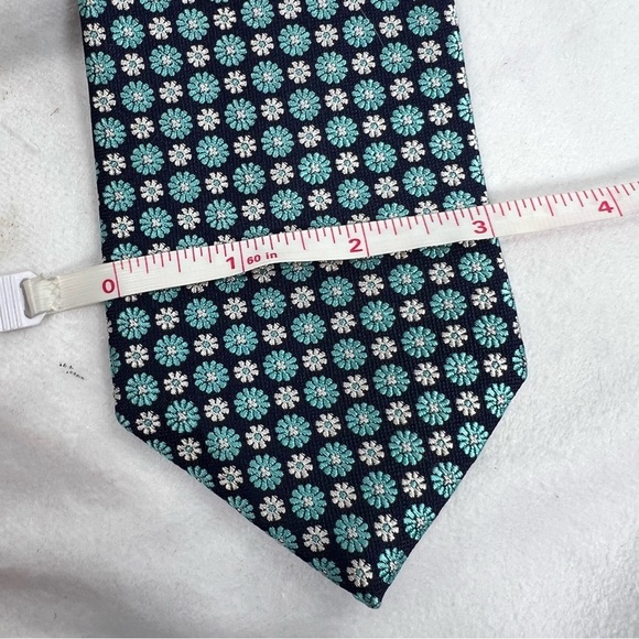 Brooks Brothers Silk Tie - Turquoise Floral Medallion Pattern - Picture 3 of 6